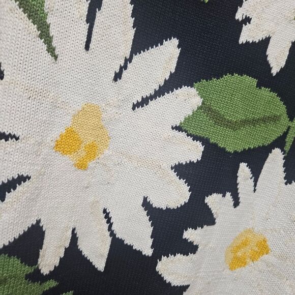 Jones New York Size Medium Daisy Vest - Picture 2 of 4